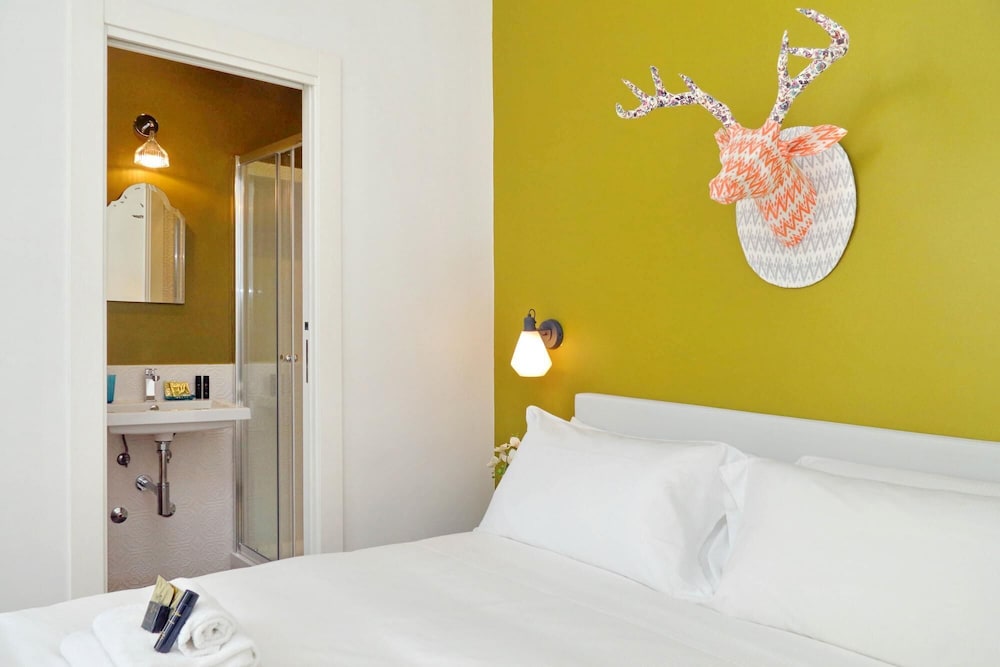 Rm-h501-pale6e2 Monti Apartments - M9