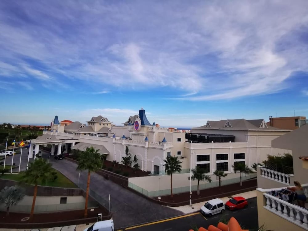 Golf Park Sunny Cozy Apartment Near Ocean With Double Terraces in Golf del Sur view 2