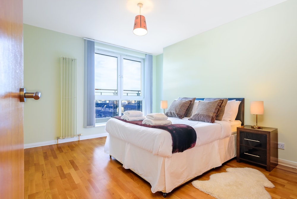 Britannia Penthouse view 4