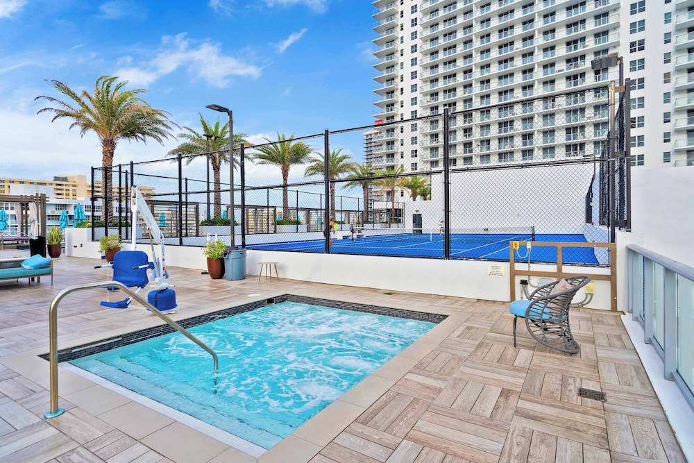 Ocean Eagle View - Luxury Oceanfront Stay for 6
