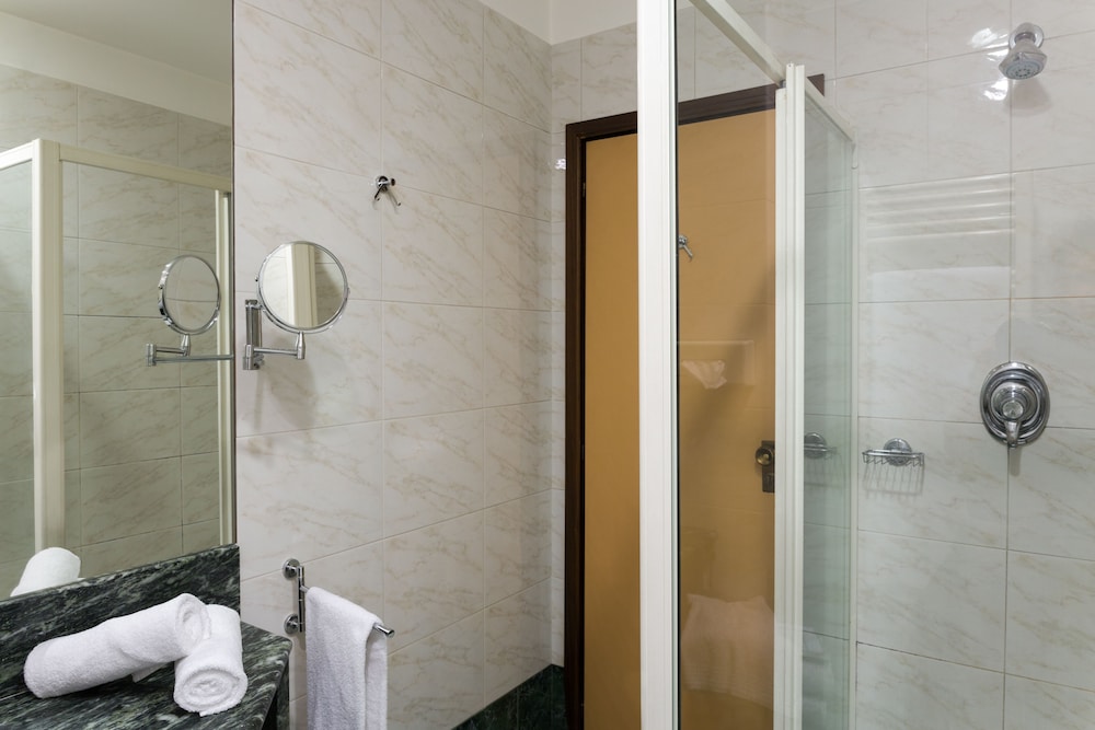 Hotel Turin Royal — 13