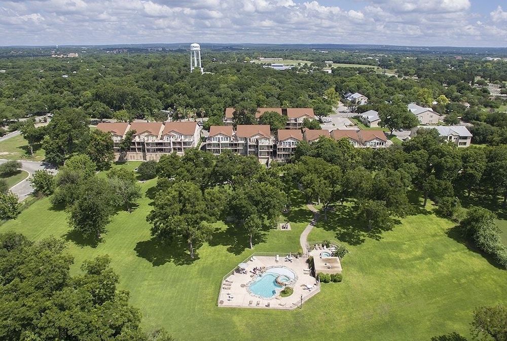 Ww I102 Restful River Retreat 2 Bedroom Condo by RedAwning - main view