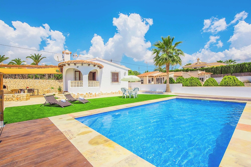 Villa Neus