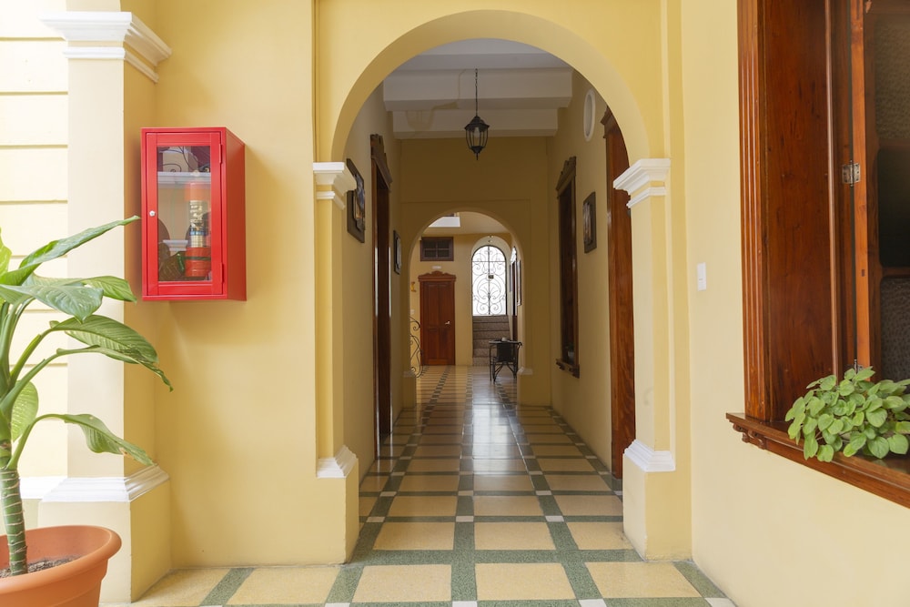 Guatemala City Vacations - Hotel Casa Salome - Property Image 10