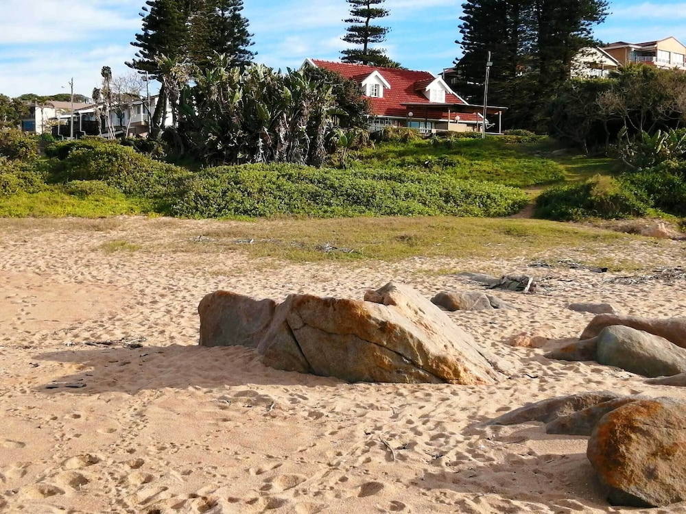 Whaleback Cottage