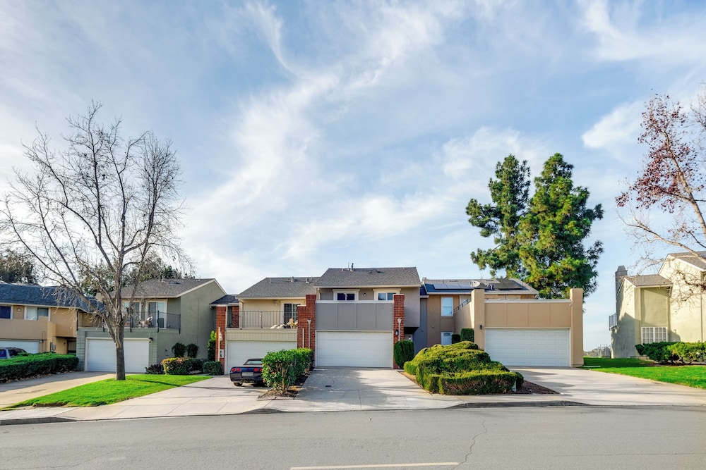 Balconies & Views: Modern Abode in Poway!