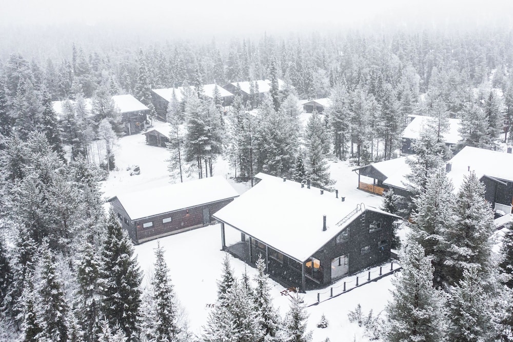High-Quality 4BR Villa in Rukatunturi