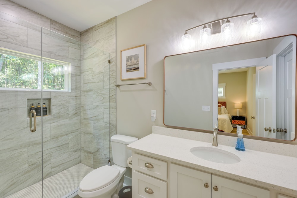 Close to Sports Complex: Modern Millbrook Duplex!
