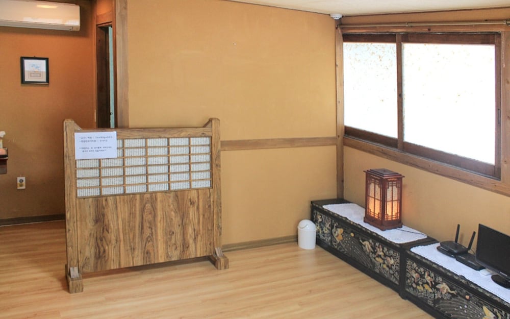 Jeonju Haengjin Hanok Stay view 3