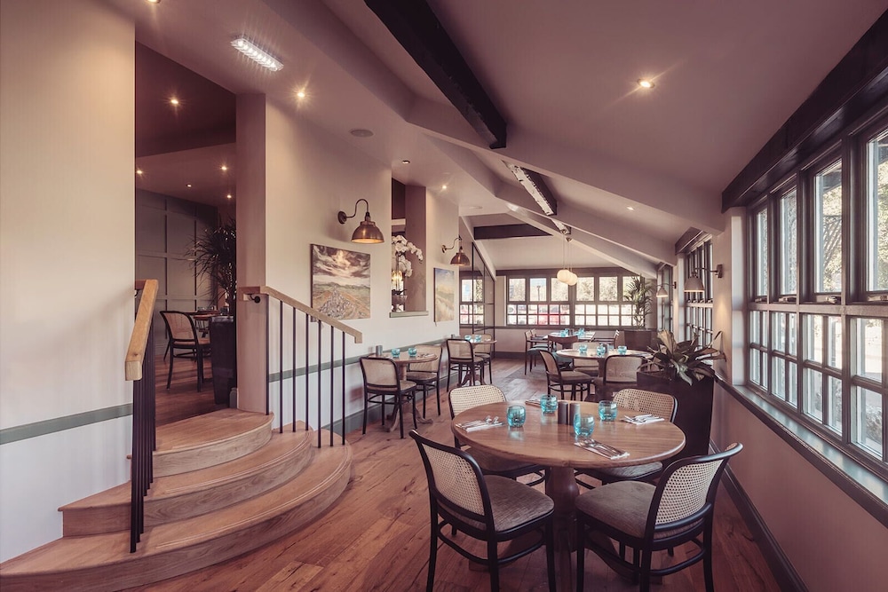 Longlands Inn and Restaurant