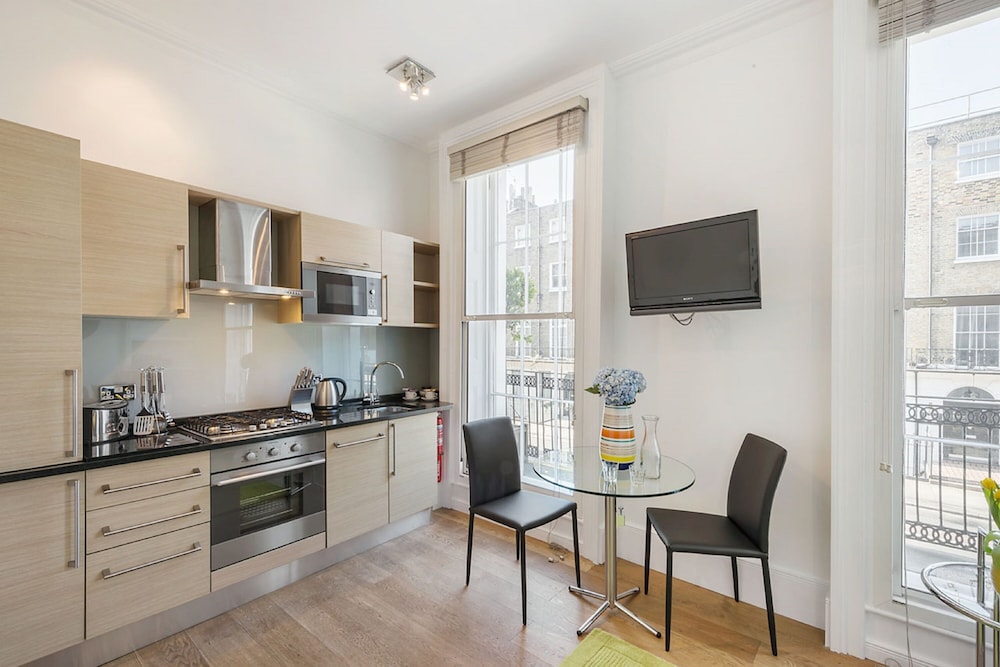Marylebone - Gloucester Place apartments by Viridian Apartments