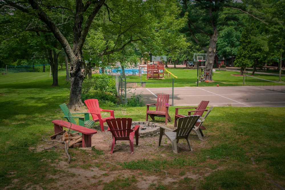 Birchcliff Resort