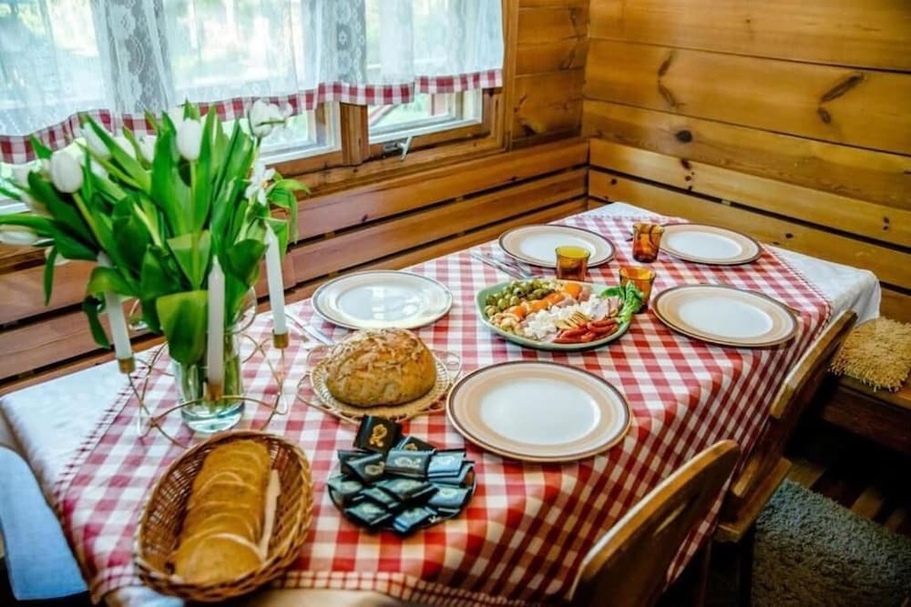 In The Woods Lodge With hot tub Inside Puszcza Knyszyśnka - Two-bedroom Villa