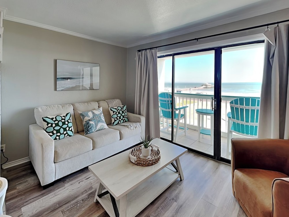 Casa Del Mar 211