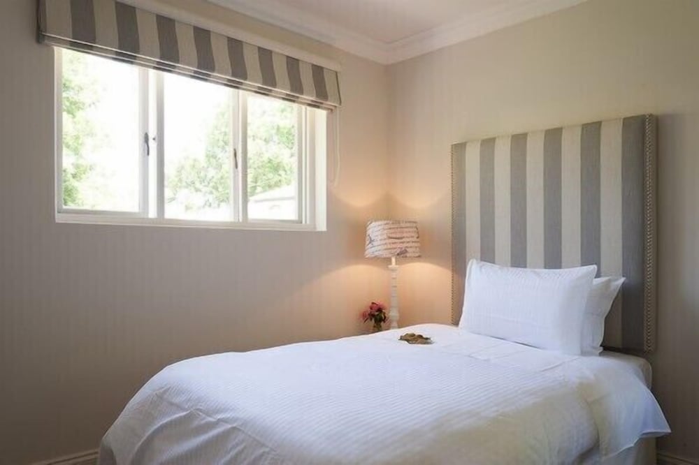 Albarosa Guesthouse
