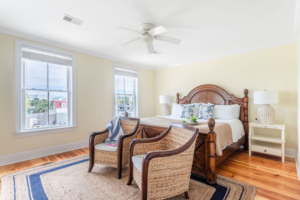 Sand Dune Sea Shell by Avantstay Gorgeous 2 Home Rental w 12 BRs