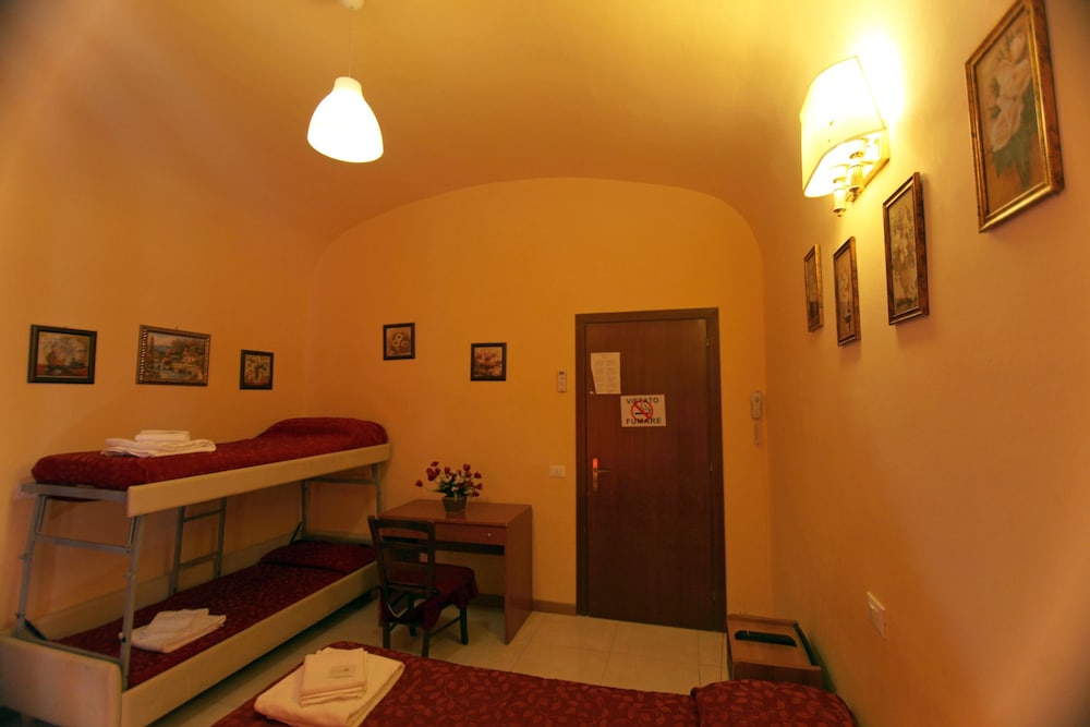 Hostel Pink Floyd
