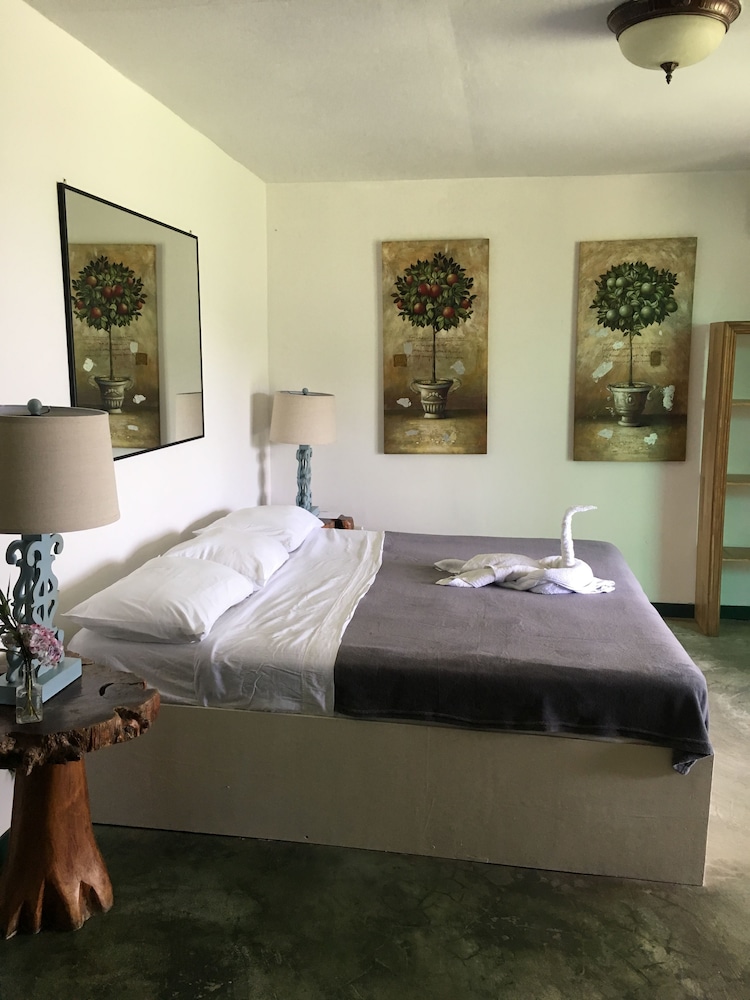 La Posada Bed & Breakfast