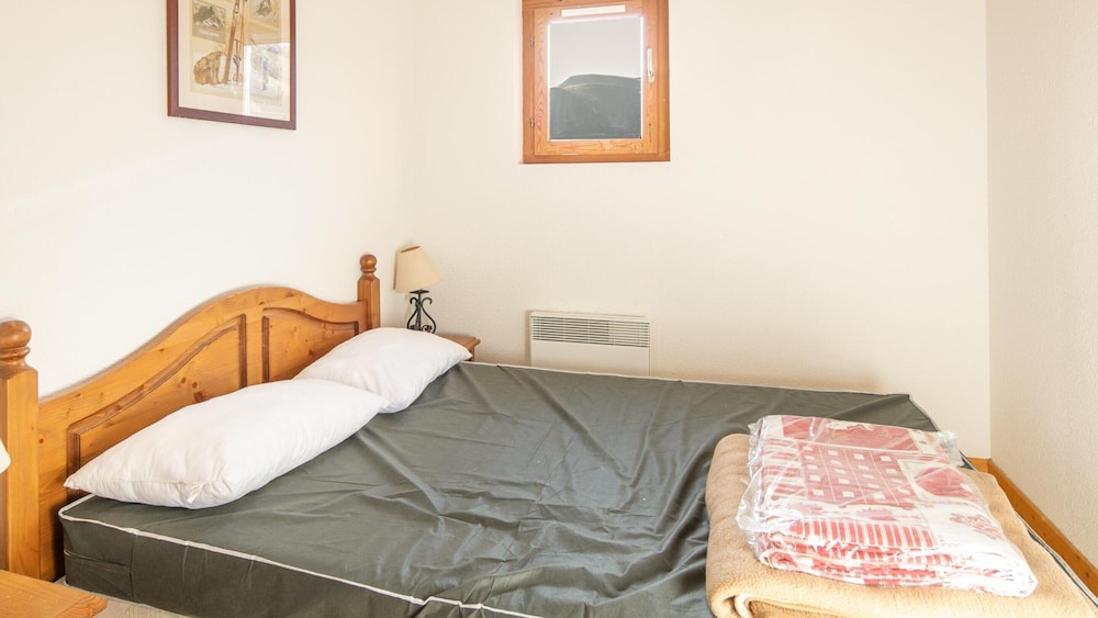 Apartment in French Alps With Heated Pool photo 5