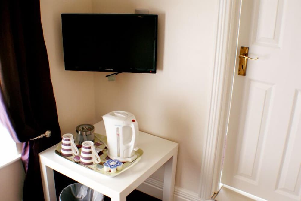 Eske Villa Bed & Breakfast