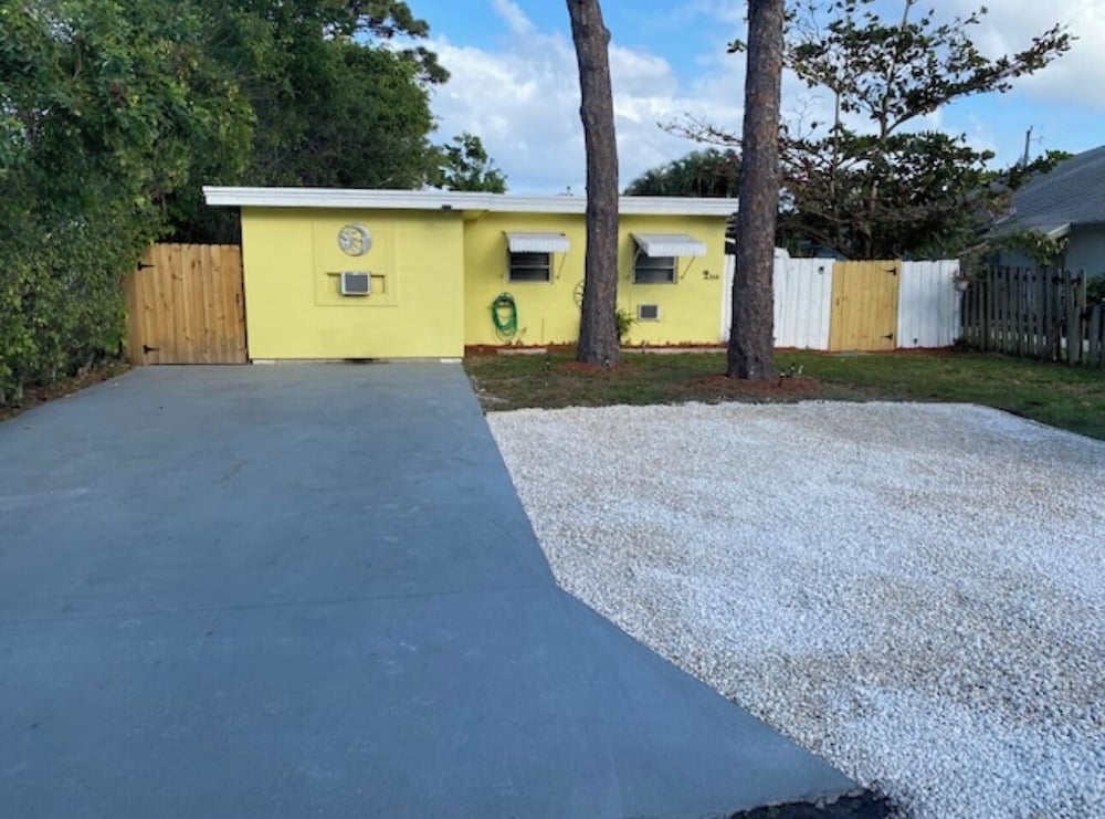 Banana Beach Retreat