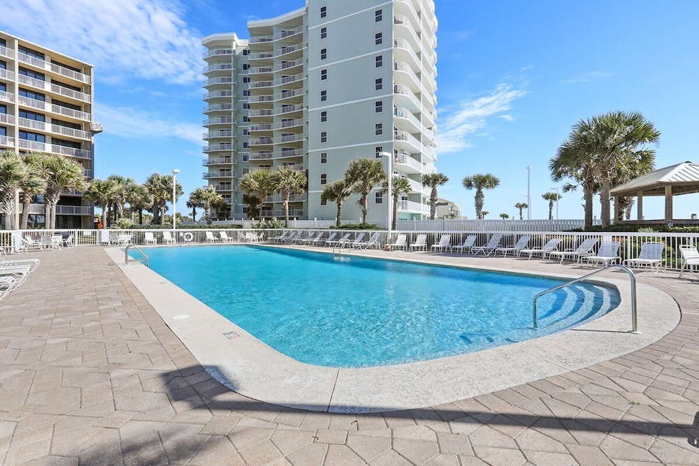 Seaside Beach 5417- Two Bedrooms Waterfront Condo With Pool Sauna Amazing Ocean View Balcony