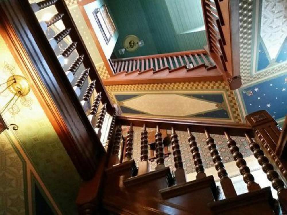 Seattle Vacations - Geiger Victorian BB - Property Image 2