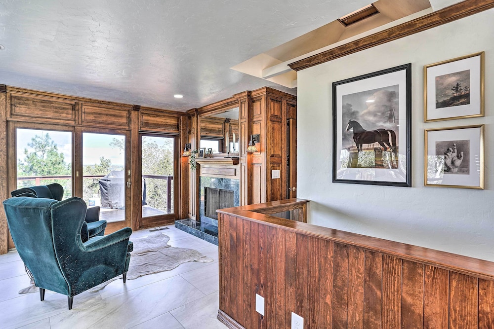 Prescott Vacations - Picturesque Prescott Home w/ Mtn Views Hot Tub - Property Image 6