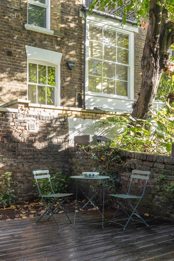 Edith Grove Viii by Onefinestay