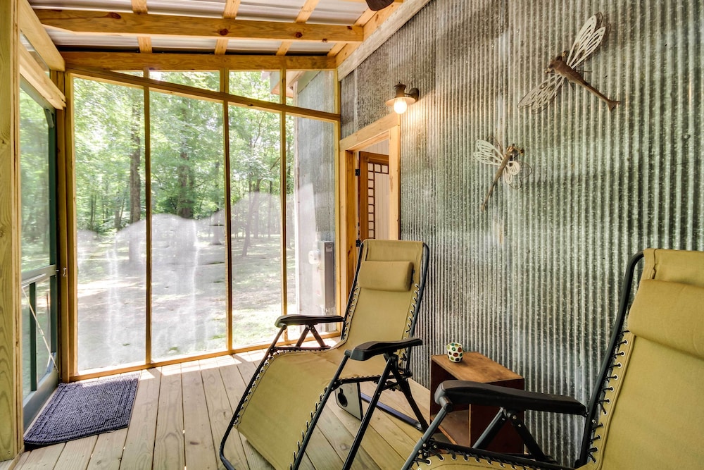 McComb Vacations - Historic Vacation Rental in Mccomb w/ River Access - Property Image 7