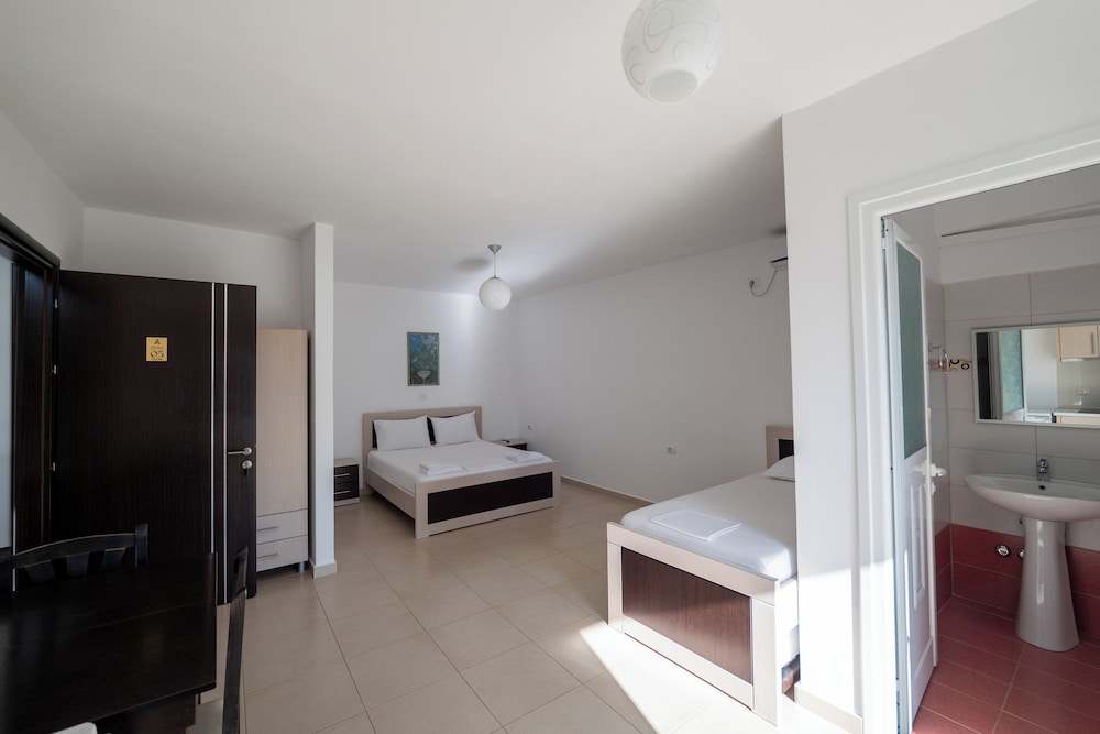 Aktea Apartments