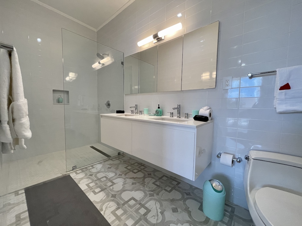 The Cove - Condo Hotel - Perfect Location