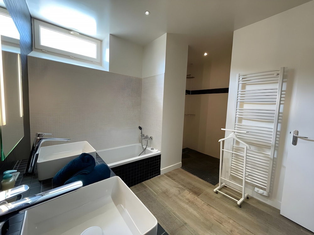 Barn in Sarthe With Private Heated Pool