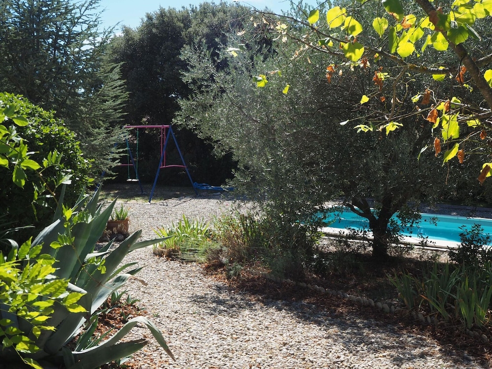 Holiday Home With Private Pool in Bedoin