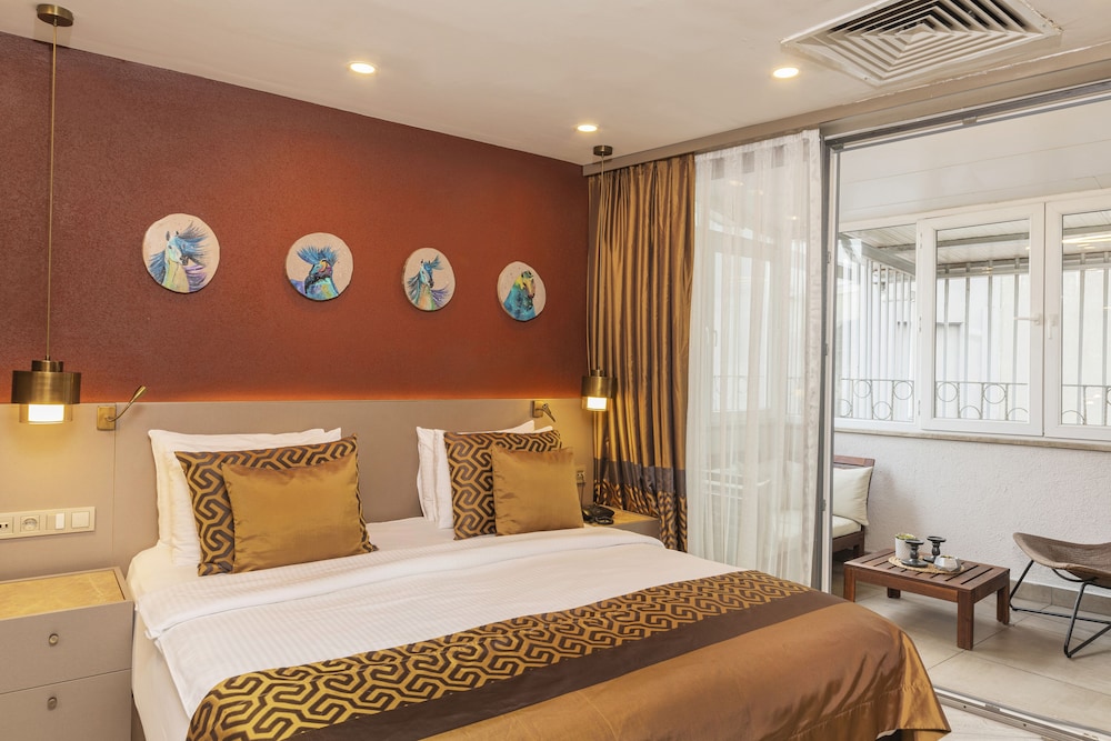 Ayramin Deluxe Hotel - Image 55