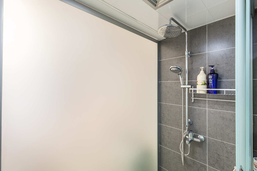 The Sidihome Service Apartment (Saintland Shop)