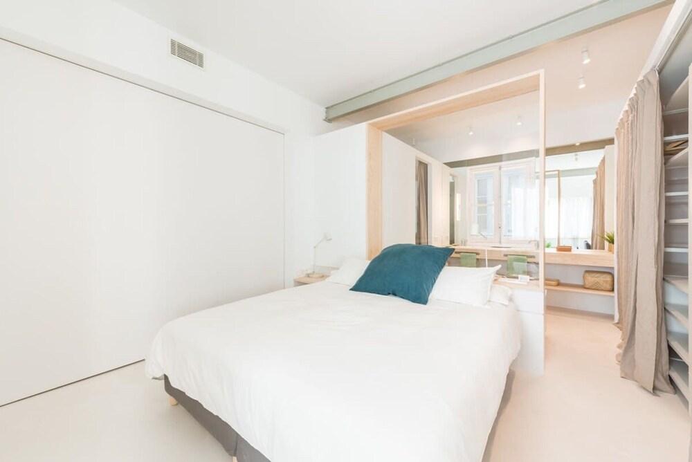 Delicias Designer 2 Bedroom Apartment in Atocha