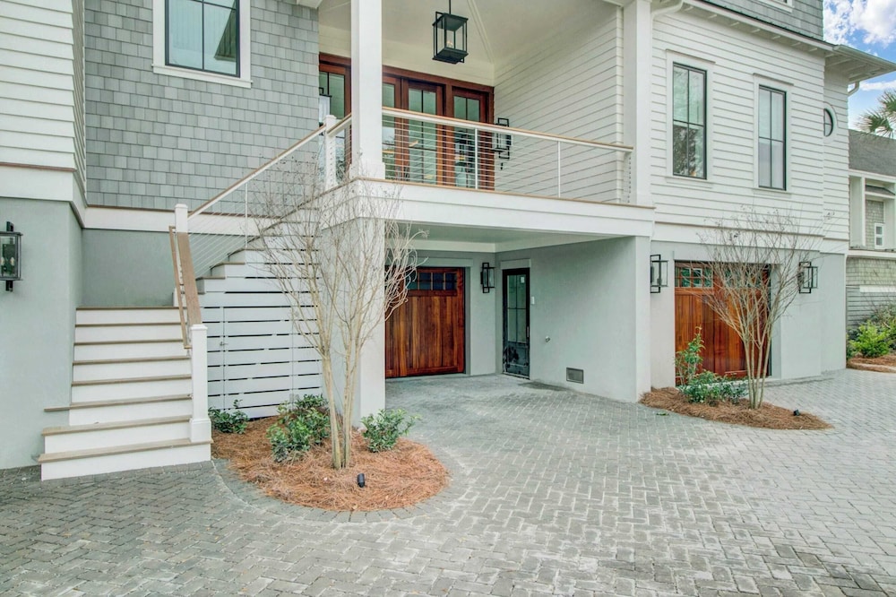 3108 Palm by Avantstay Oceanfront, Private Pool, Incredible Views