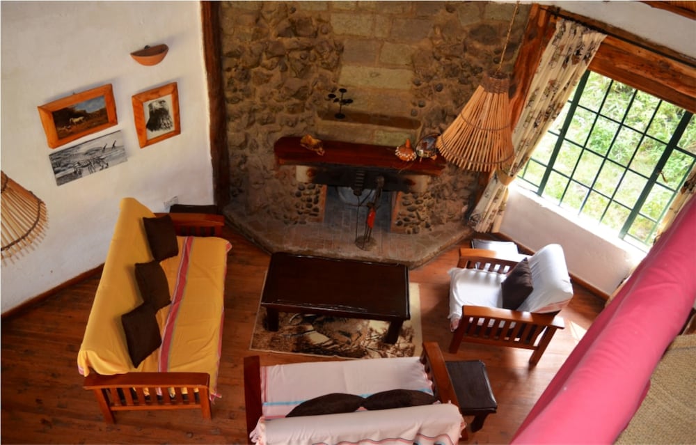 Oleitiko Cottages view 5