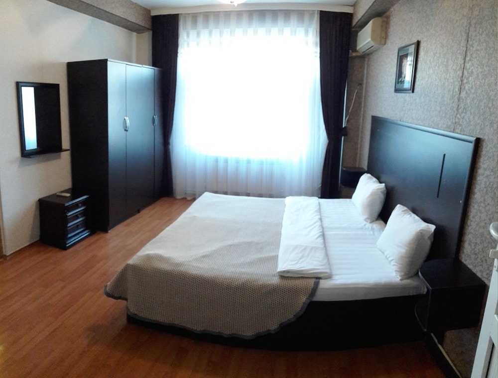 Boulevard Guest House