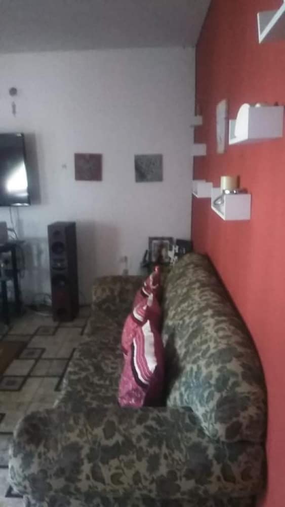 Immaculate 2-bed Apartment in Spanish Town view 4