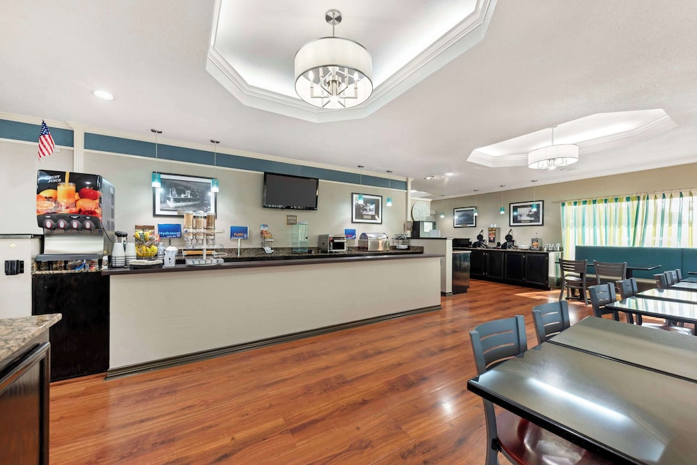 Best Western Post Oak Inn - Property Image 7