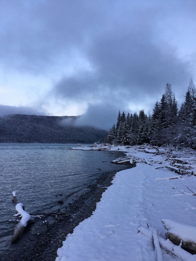 Renfro's Lakeside Retreat - Cabin's and R.V. Park