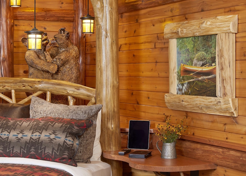 The Chatwal Lodge - Property Image 8