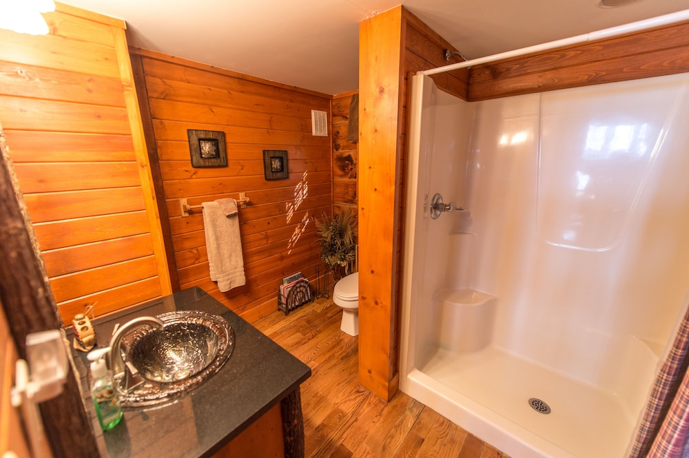 stayNantahala - Smoky Mountain Cabins