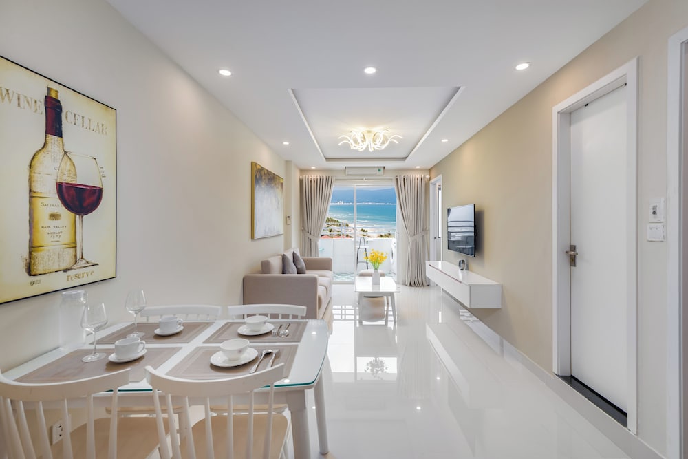 The Minh Homes