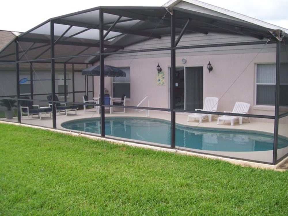4BR 3BA Home in Indian Creek by CV-2653