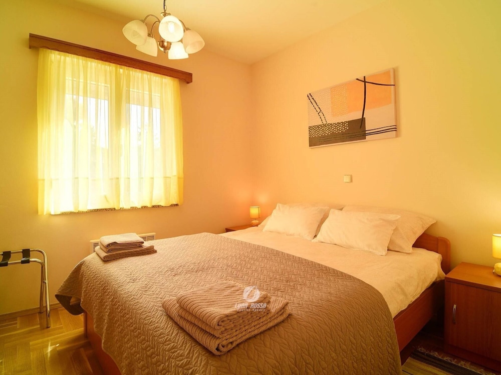 Apartment in Medulin Near Beach