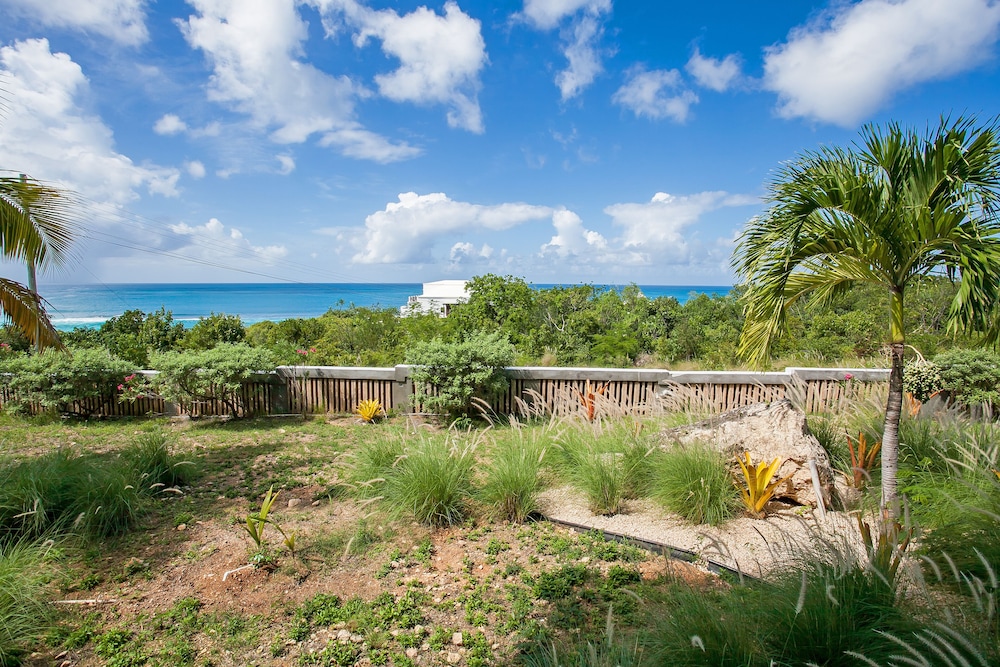 Fountain Anguilla - Image 2