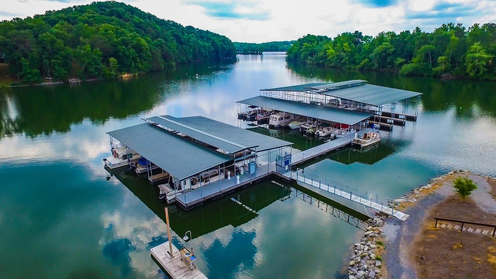 Blue Water Resort
